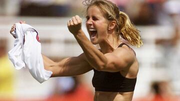 Brandi Chastain, exjugadora de Estados Unidos.