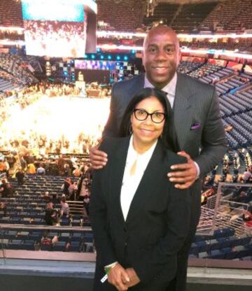 Cookie Johnson y magic Johnson.