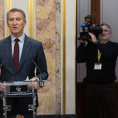 Feijóo no descarta una moción de censura