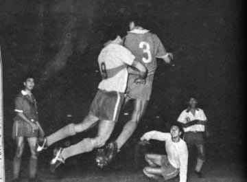 Entre 1962 y 1967, Universidad de Chile estuvo 10 partidos seguidos sin perder ante la UC, con cuatro triunfos y seis empates.