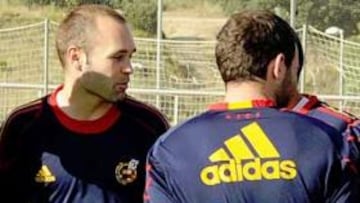 <strong>INIESTA.</strong>
