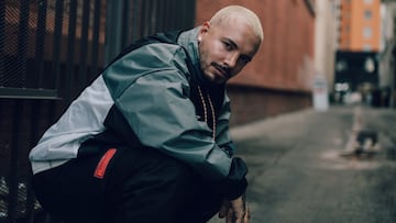 J Balvin, artista Afro Latino del a&ntilde;o. Conozca por qu&eacute; el cantante colombiano recibi&oacute; el premio por parte de la Aeausa y cu&aacute;les fueron las reacciones.