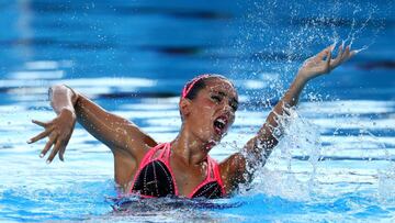 Ona Carbonell durante su actuaci&oacute;n en el Mundial de nataci&oacute;n de Budapest.