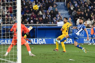 El centrocampista barcelonista volvió a ver puerta. Además, dio una asistencia que permitió otro gol ante el Alavés. Uno de sus mejores partidos desde que llegó al Camp Nou.