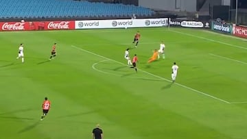 Cabral es tan bueno que hasta da asistencias sin querer: ¡jugada increíble!