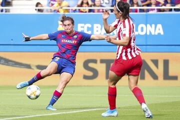 La jugadora del Barcelona, Mariona, marca el 2-1 al Atl¨¦tico de Madrid.