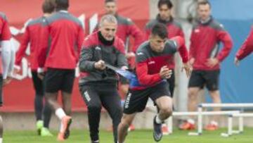 Hern&aacute;n P&eacute;rez, en un entrenamiento.