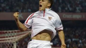 Gameiro, celebrando uno de sus goles ante el Getafe.