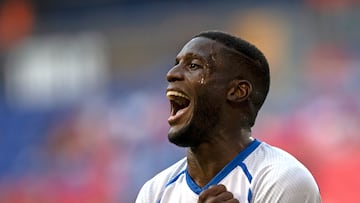 Panama's forward Jose Fajardo celebrates scoring his team's first goal during the Concacaf 2023 Gold Cup Group C football match between Martinique and Panama at the Red Bull Arena, in Harrison, New Jersey on June 30, 2023. (Photo by Leonardo MUNOZ / AFP)