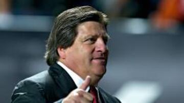 Miguel Herrera regresa al Azteca en su visita al América