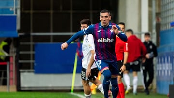 Arbilla durante el partido ante el Burgos