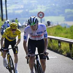 El Tour está que arde