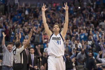 71. Dirk Nowitzki (Dallas Mavericks).