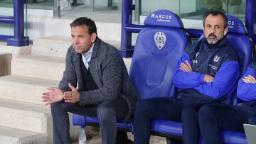 Javi Calleja durante un partido con el Levante.