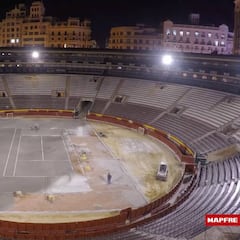 Brutal: así se convierte una plaza de toros en una pista de tenis