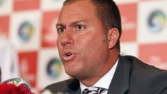 Savarese: "Raúl estuvo muy bien, pero hay que mantenerle sano"