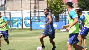 Gago aleja rumores de Cardona a Nacional: “Es jugador de Racing”