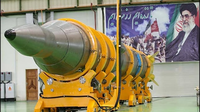 Así es el Sejil, el nuevo misil balístico que Irán ha utilizado contra Israel: puede transportar ojivas de 1.000 kilos