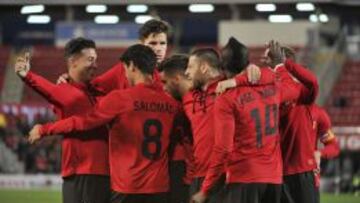 El Mallorca toma aire en el partido del Centenario