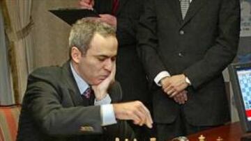 <b>QUEJOSO</b>. En su despedida de la competición, el ajedrecista ruso criticó la falta de apoyo de la federación internacional.