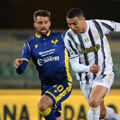 Juventus iguala ante Hellas Verona y se aleja de la cima