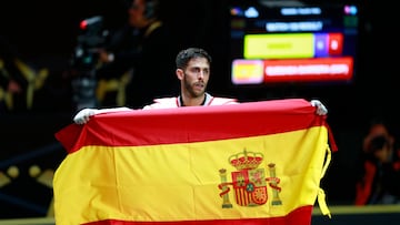 El español Daniel Barrera Quesada celebra tras vencer al brasileño Edival Pontes, durante la final de la categoría -74 kg del Campeonato Mundial de Taekwondo, en Guadalajara (México).