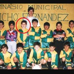 El inédito álbum deportivo de Leonardo Gil, figura de Colo Colo