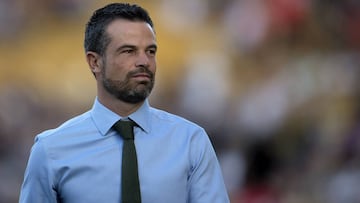 El entrenador del conjunto poblano, no se mostró preocupado por todavía no renovar su contrato con el club, y espera hacerlo el día de mañana.