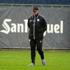 Pepe Mel: “¿Yanis Rahmani? Llamamos a muchas puertas, no solo las del Eibar”