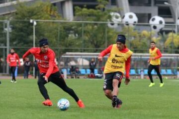 La Roja prepara la final de la China Cup ante Islandia