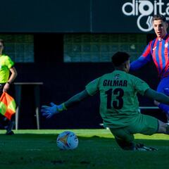 El Eibar vence por la mínima al Real Unión en Gal