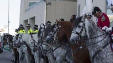 Polic&iacute;as a caballo durante la celebraci&oacute;n del t&iacute;tulo del Barcelona. 