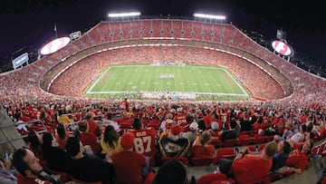 Prácticamente todos los equipos de la liga tienen autorización para abrir los estadios a total capacidad; solo Colts y Broncos no tienen permiso.