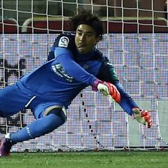 Memo Ochoa, 'figura' en España y Europa