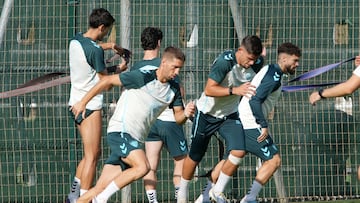 Brasanac, en un entrenamiento con el Málaga.