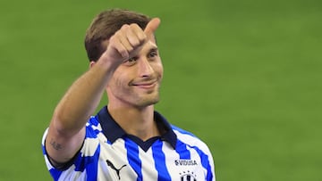 Spanish football player Sergio Canales gives the thump up as he is presented as a new player for Monterrey at the BBVA Bancomer stadium in Monterrey, state of Nuevo Leon, Mexico, on July 26, 2023. (Photo by Julio Cesar AGUILAR / AFP)