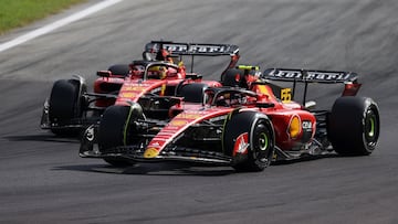 Sainz pelea con Leclerc en Monza.