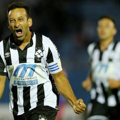 Santa Fe espera a Wanderers, The Strongest, Cerro o U. Española