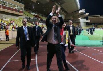 El conjunto ché celebró el pase a la fase de grupos de Champions. Peter Lim.