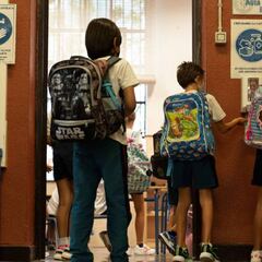 Uno de los mejores profesores de España cree que "se van a tener que ir cerrando colegios poco a poco"