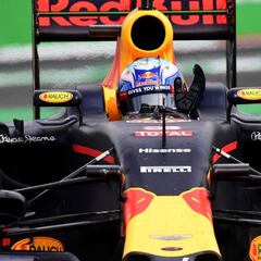 Ricciardo: "Poned un p... muro y no lo harán; p... cosas de niños"