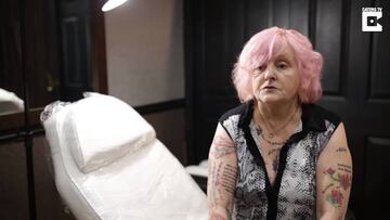 Fanática se tatúa 20 veces la cara de Mourinho en el cuerpo