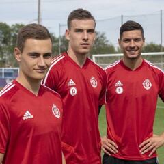 De Frutos y Lunin, los cedidos blancos que no cuajaron