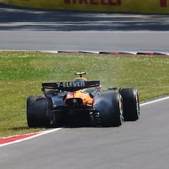 Norris la lía parda en el show de Russell y Mercedes