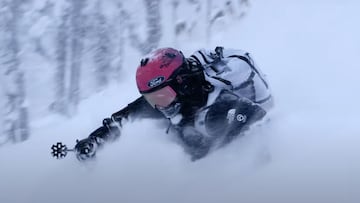 Aymar Navarro esquiando en Hokkaido, Japón, invierno 2025.