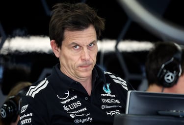 Wolff echa un cable a Honda