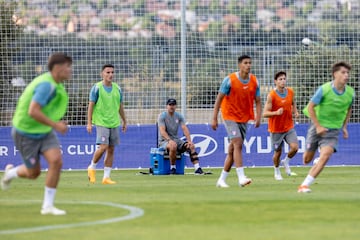 Ejercicios con balón en la primera parte de la sesión. 