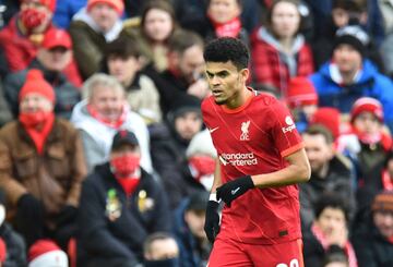 El extremo colombiano disputó 32 minutos en la victoria 3-1 de Liverpool ante Cardiff City por la FA Cup. El guajiro realizó una asistencia.