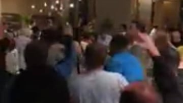 Los hinchas de Boca celebraron... ¡el pase de River!