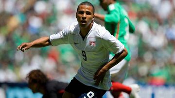 El exdelantero tenía una prometedora carrera, pero por diversos factores nunca pudo despegar y hoy ha anunciado su adiós definitivo de las canchas.